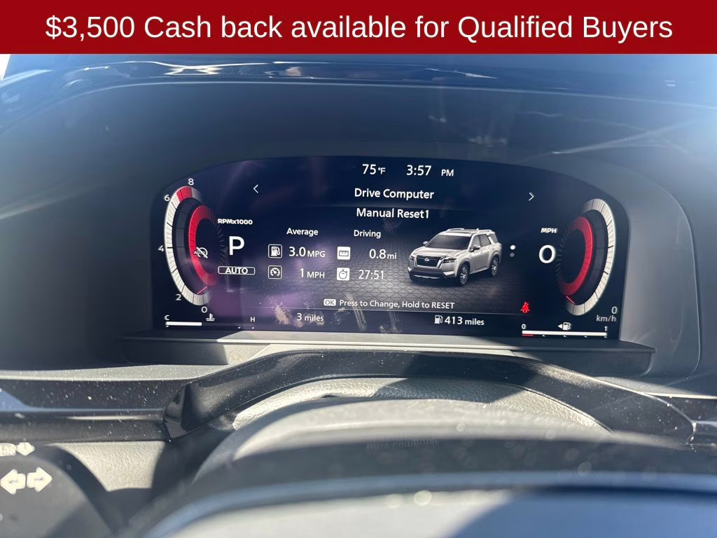 2026 Boulder Gray Pearl Nissan Pathfinder Platinum 4X4 SUV