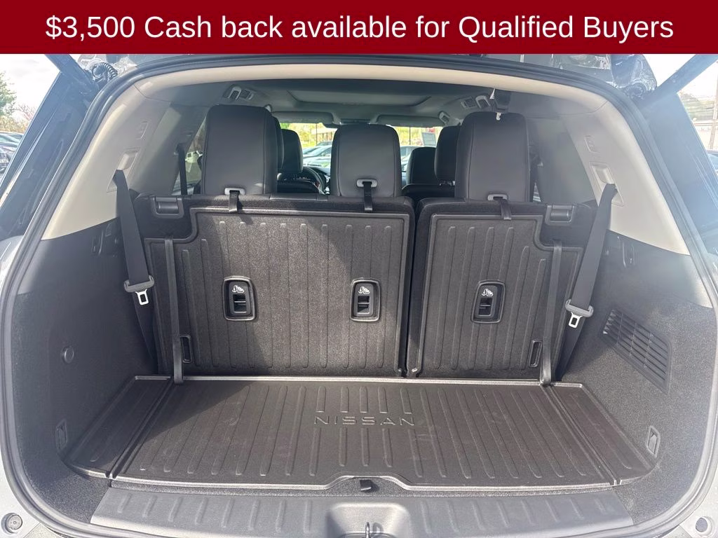 2026 Boulder Gray Pearl Nissan Pathfinder Platinum 4X4 SUV