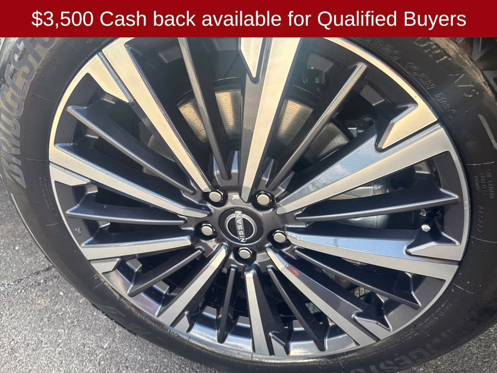 2026 Boulder Gray Pearl Nissan Pathfinder Platinum 4X4 SUV