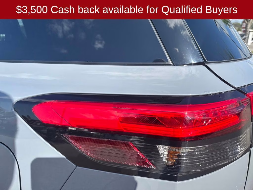 2026 Boulder Gray Pearl Nissan Pathfinder Platinum 4X4 SUV