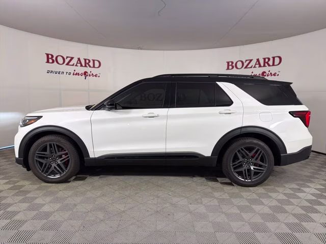 2025 White Metallic Ford Explorer ST 4X4 SUV