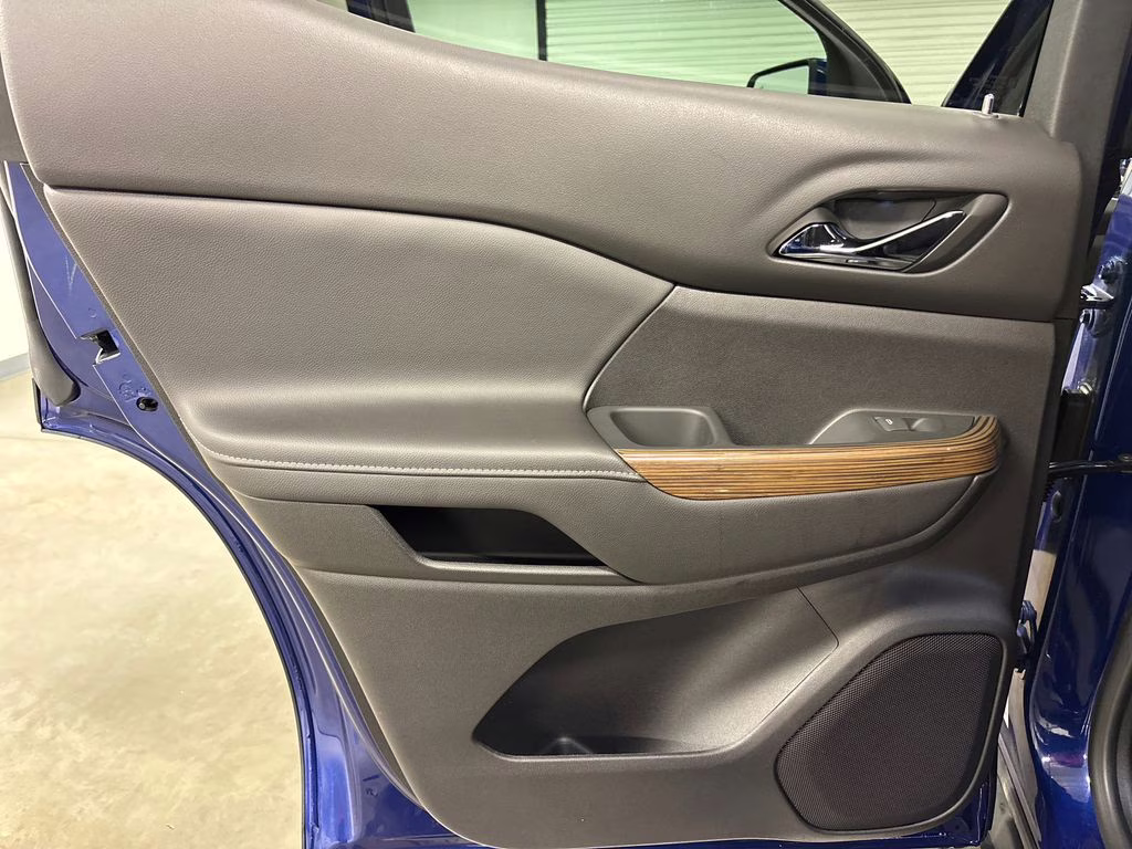 2023 Ultra Blue Metallic GMC Acadia SLE AWD SUV