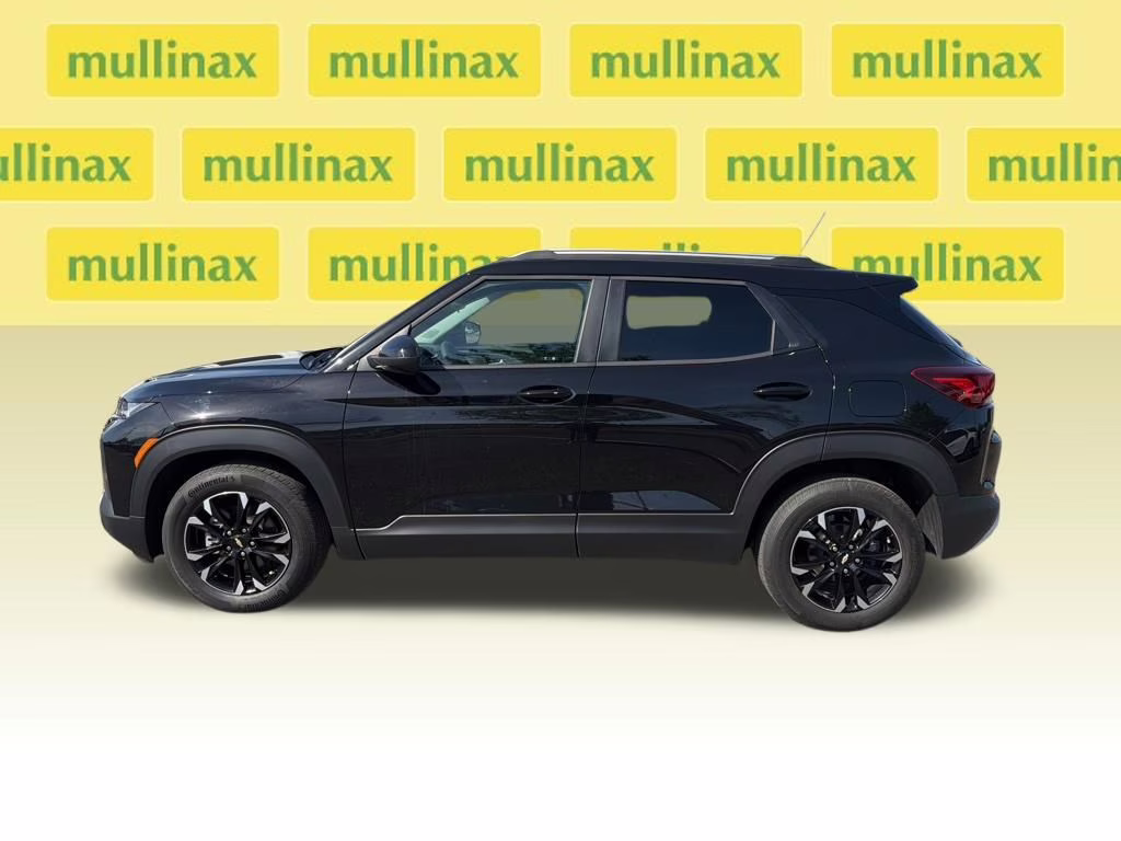 2021 Mosaic Black Metallic Chevrolet Trailblazer LT FWD SUV