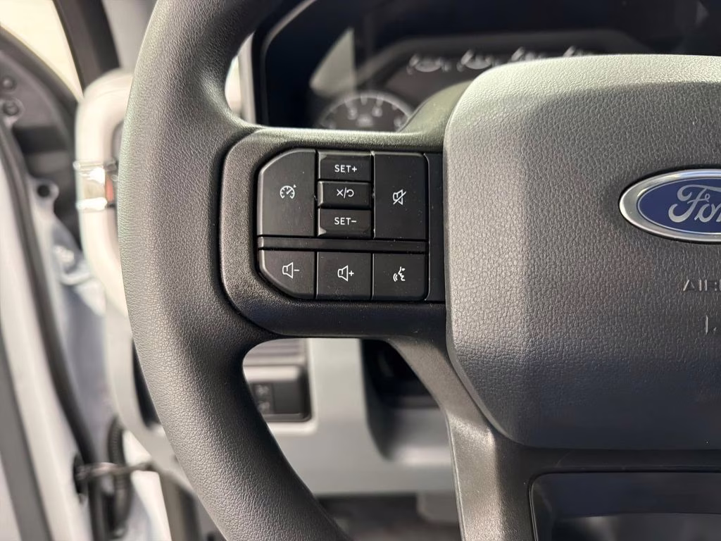 2026 OXFORD WHITE Ford Super Duty F-250 SRW XL 4X4 Truck