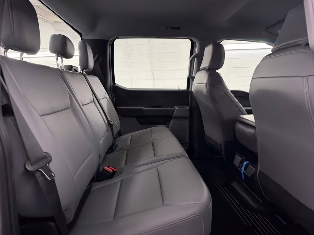 2026 OXFORD WHITE Ford Super Duty F-250 SRW XL 4X4 Truck