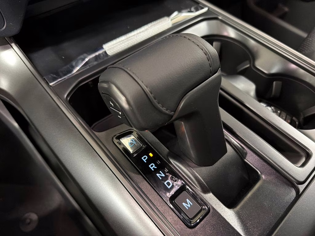 2026 CARBONIZED GRAY Ford F-150 Lariat RWD Truck