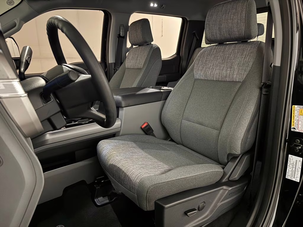 2026 Agate Black Metallic Ford Super Duty F-250 SRW XLT TREMOR 4X4 Truck