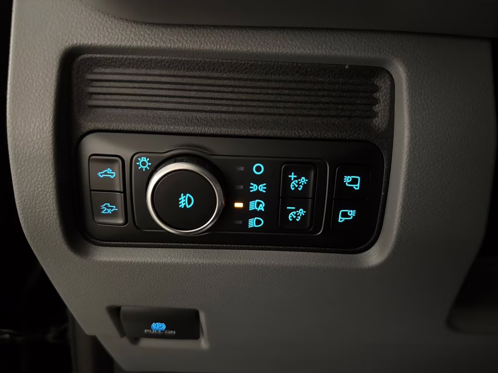 2026 Agate Black Metallic Ford Super Duty F-250 SRW XLT 4X4 Truck