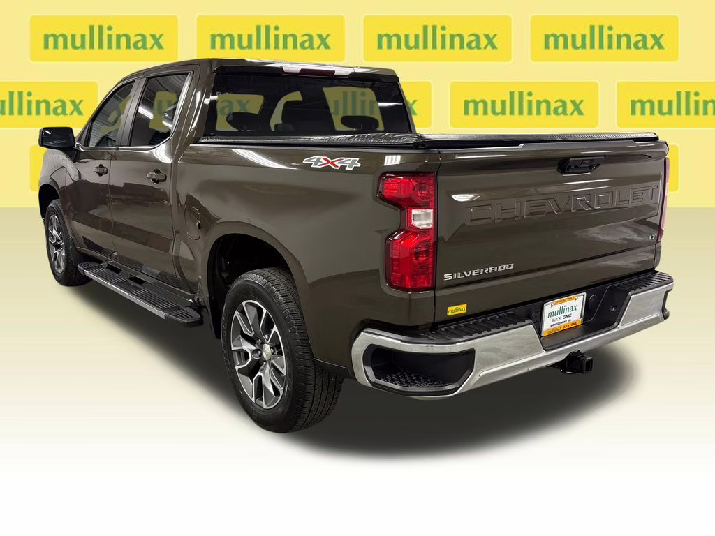 2023 Harvest Bronze Metallic Chevrolet Silverado 1500 LT 4X4 Truck