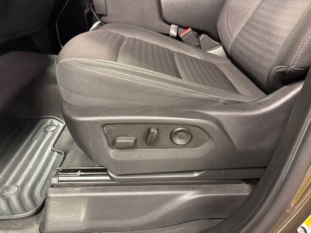 2023 Harvest Bronze Metallic Chevrolet Silverado 1500 LT 4X4 Truck