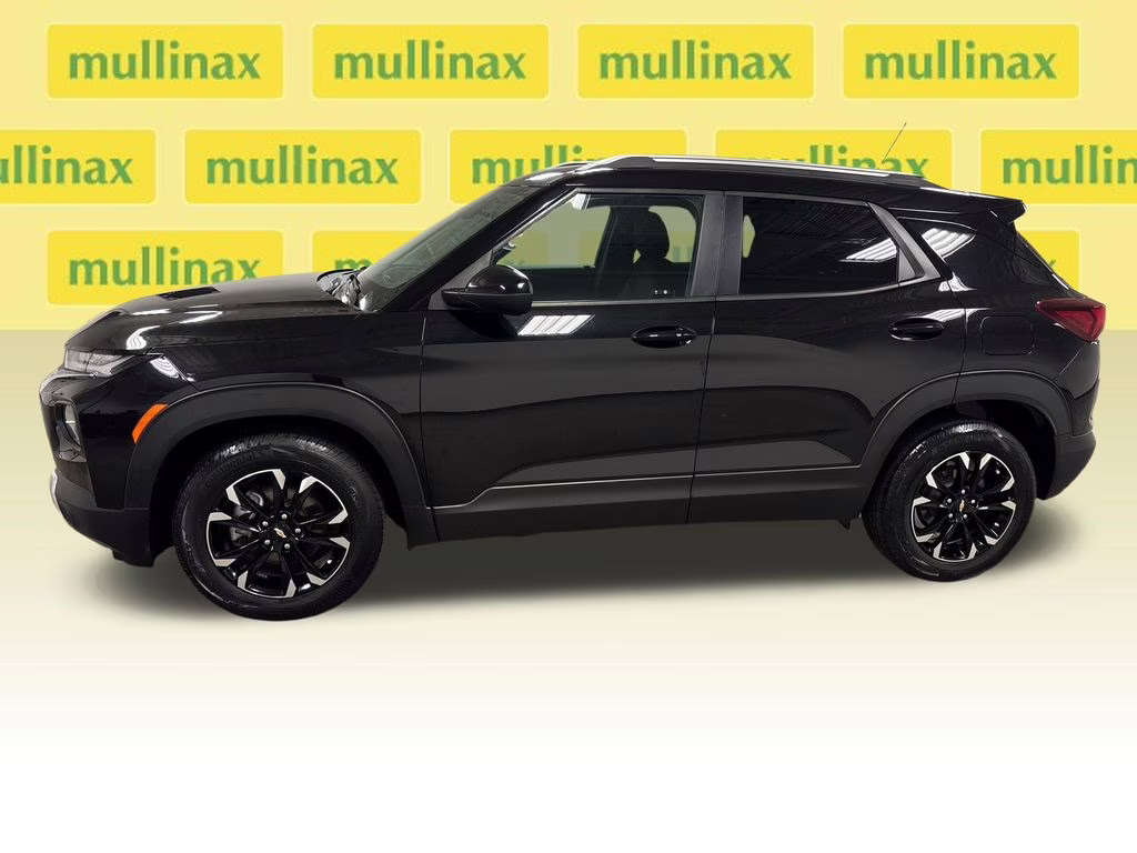 2021 Mosaic Black Metallic Chevrolet Trailblazer LT FWD SUV