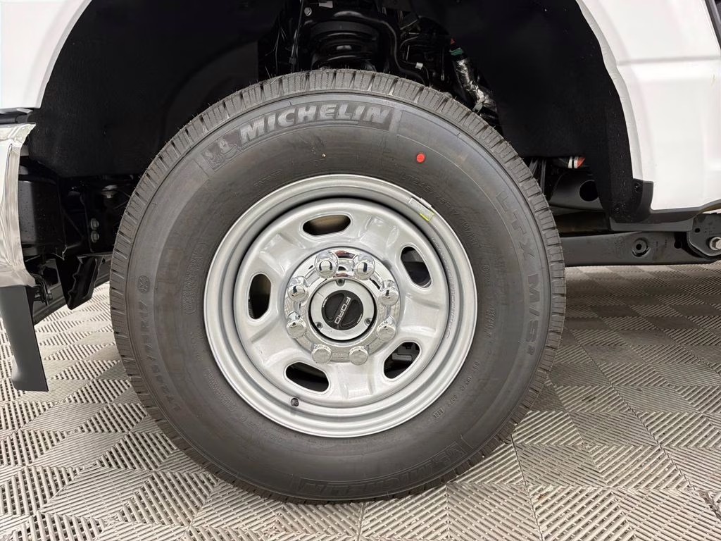 2026 OXFORD WHITE Ford Super Duty F-250 SRW XL 4X4 Truck