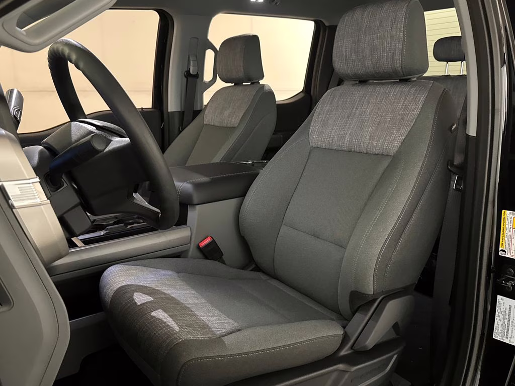 2026 Agate Black Metallic Ford Super Duty F-250 SRW XLT 4X4 Truck