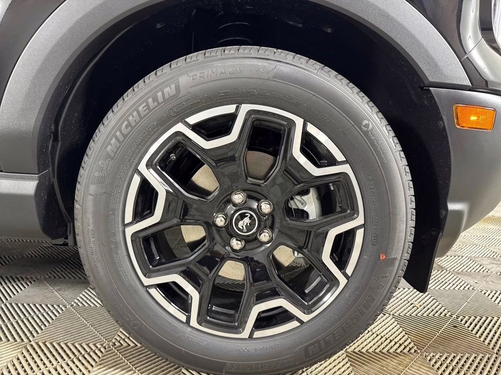 2026 Shadow Black Ford Bronco Sport Outer Banks 4X4 SUV