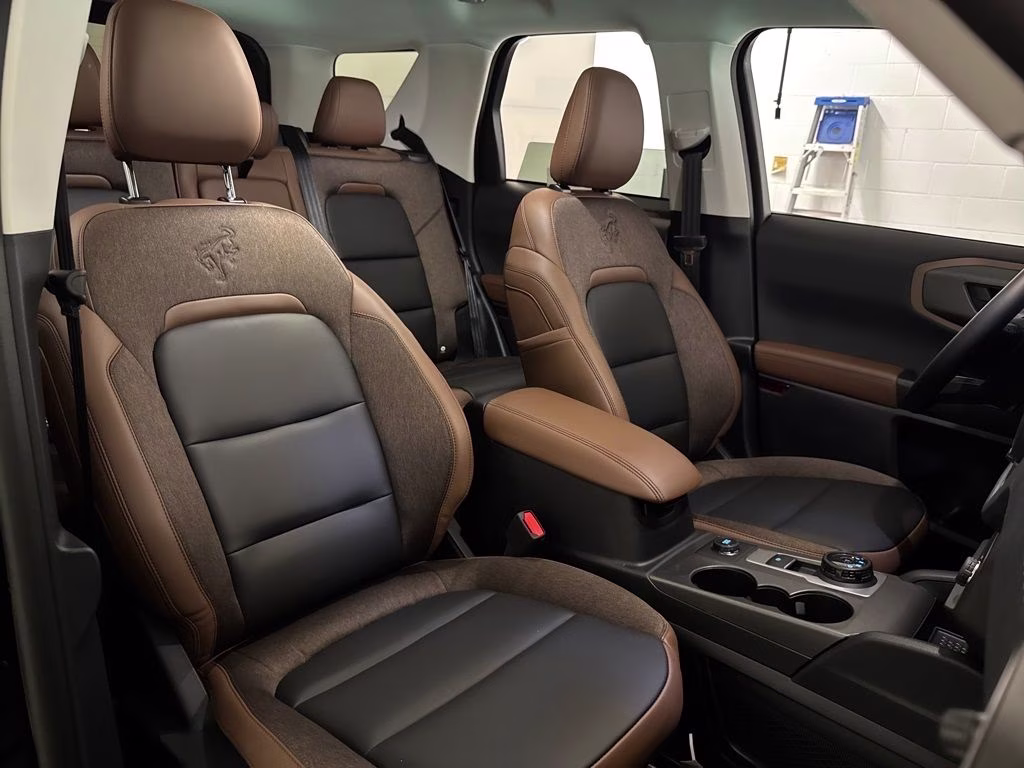 2026 Shadow Black Ford Bronco Sport Outer Banks 4X4 SUV