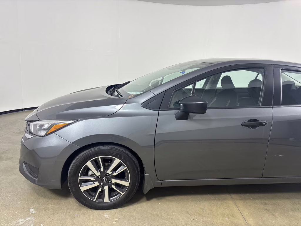 2025 Gun Metallic Nissan Versa 1.6 S FWD Sedan