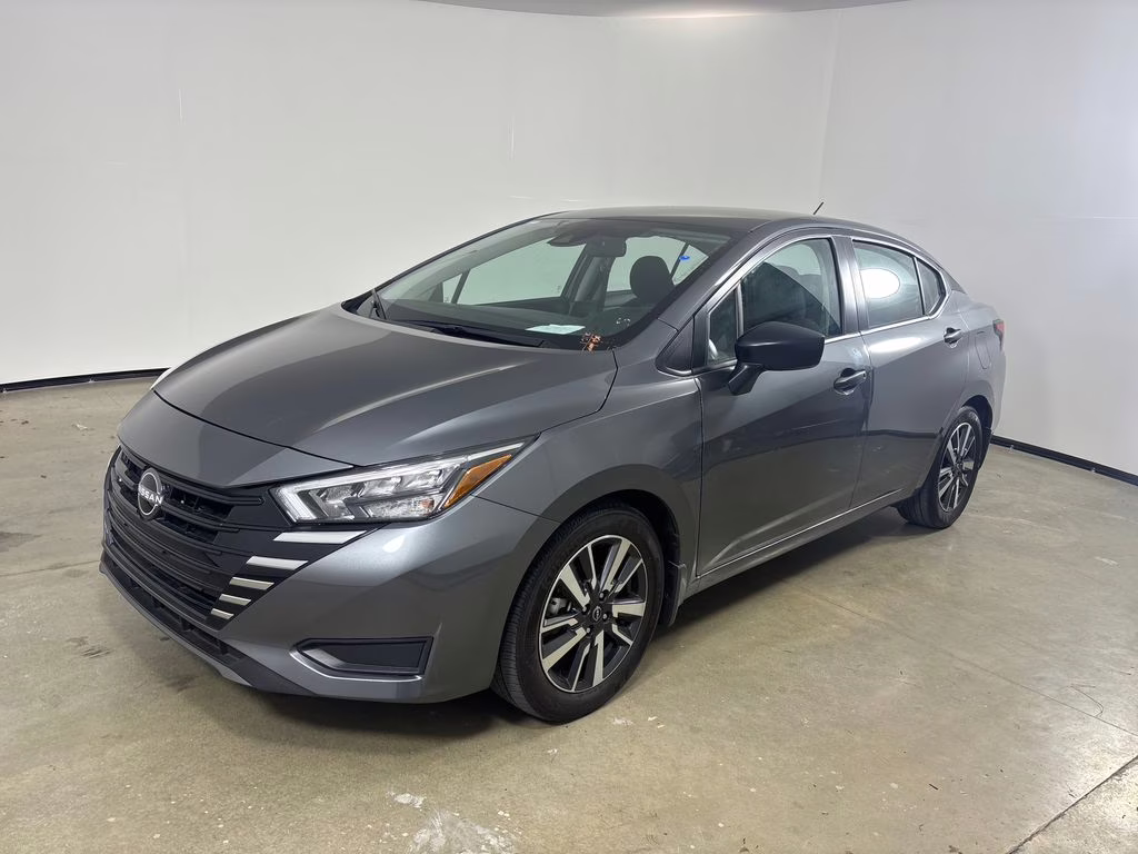 2025 Gun Metallic Nissan Versa 1.6 S FWD Sedan