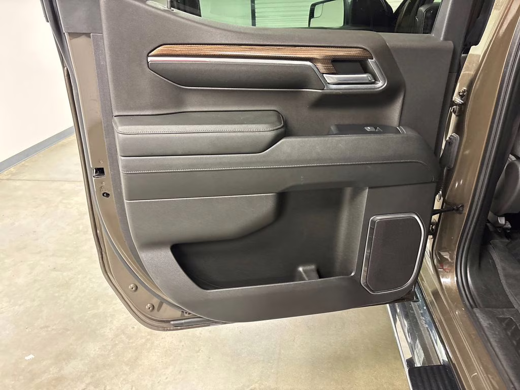 2023 Harvest Bronze Metallic Chevrolet Silverado 1500 LT 4X4 Truck