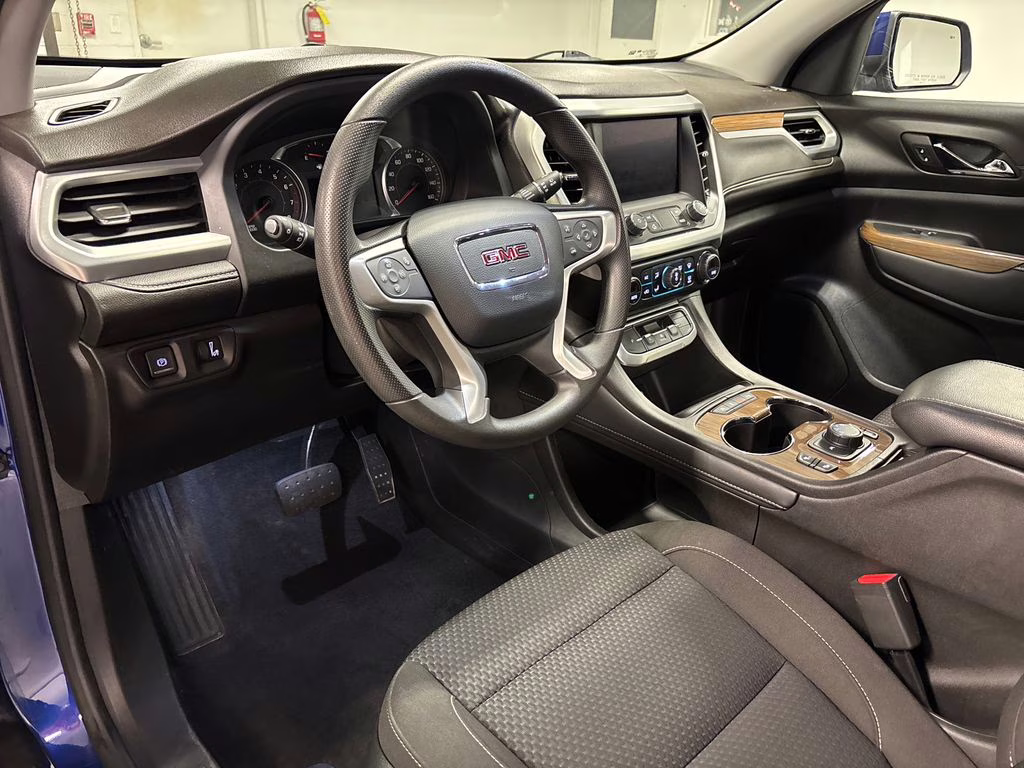 2023 Ultra Blue Metallic GMC Acadia SLE AWD SUV