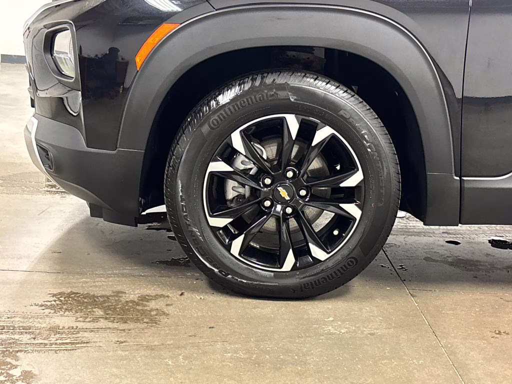 2021 Mosaic Black Metallic Chevrolet Trailblazer LT FWD SUV