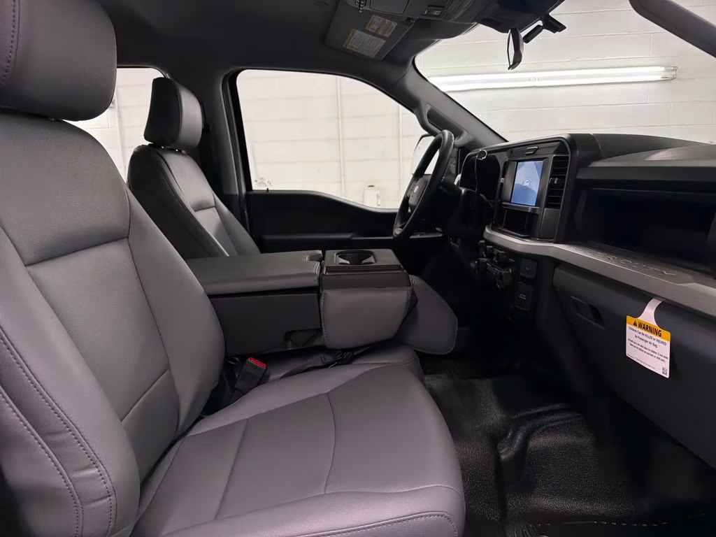 2026 OXFORD WHITE Ford Super Duty F-250 SRW XL 4X4 Truck