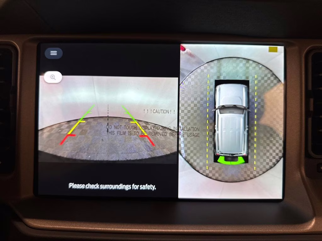 2026 Ruby Red Metallic Tinted Clearcoat Ford Bronco Outer Banks 4X4 SUV