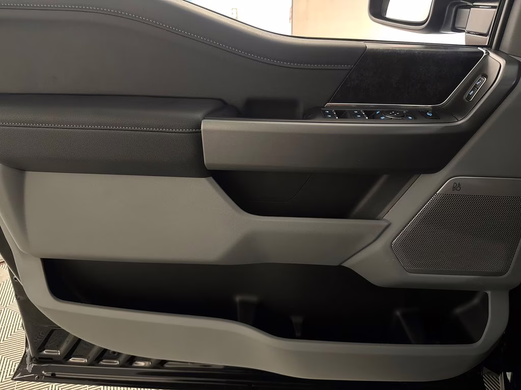 2026 Agate Black Metallic Ford Super Duty F-250 SRW XLT 4X4 Truck