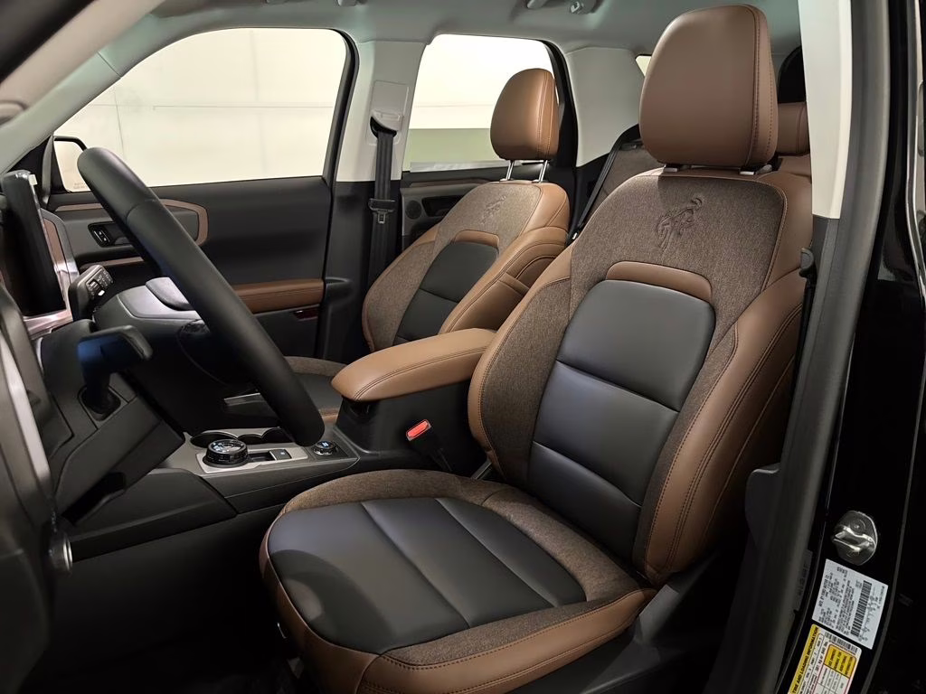 2026 Shadow Black Ford Bronco Sport Outer Banks 4X4 SUV