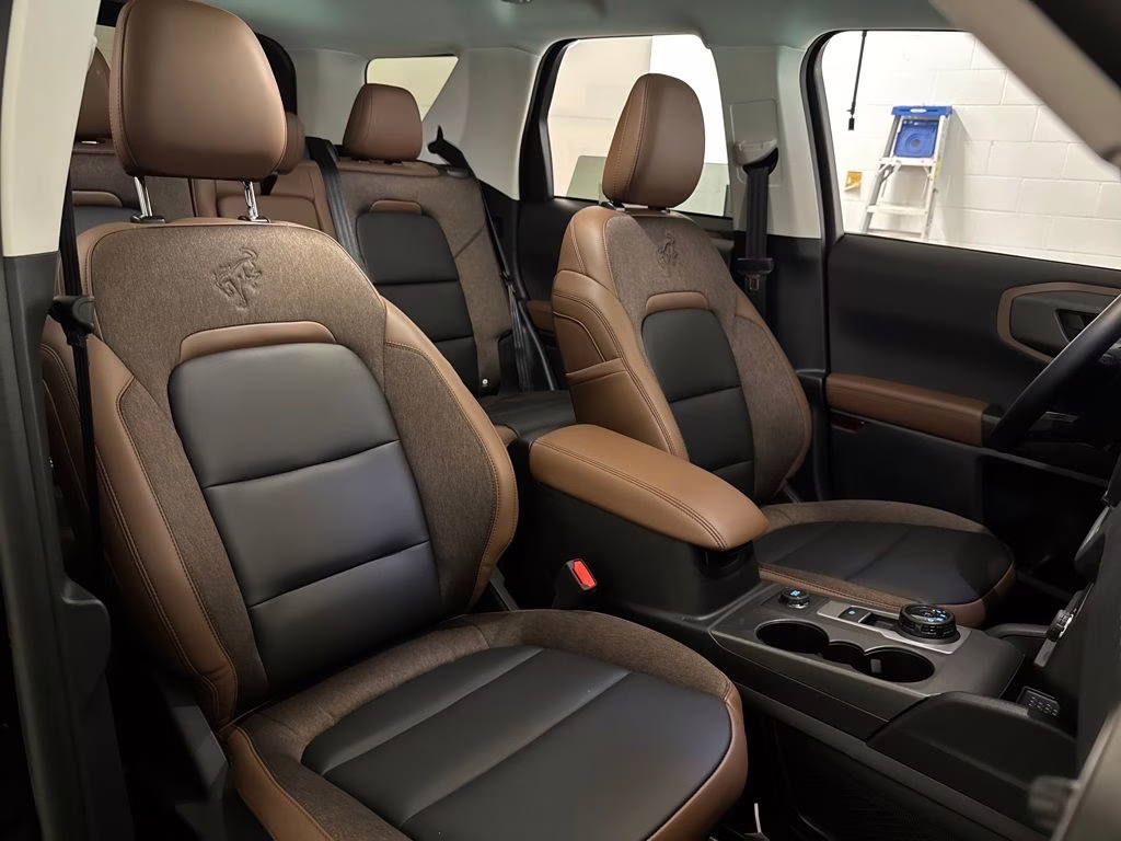 2026 Shadow Black Ford Bronco Sport Outer Banks 4X4 SUV