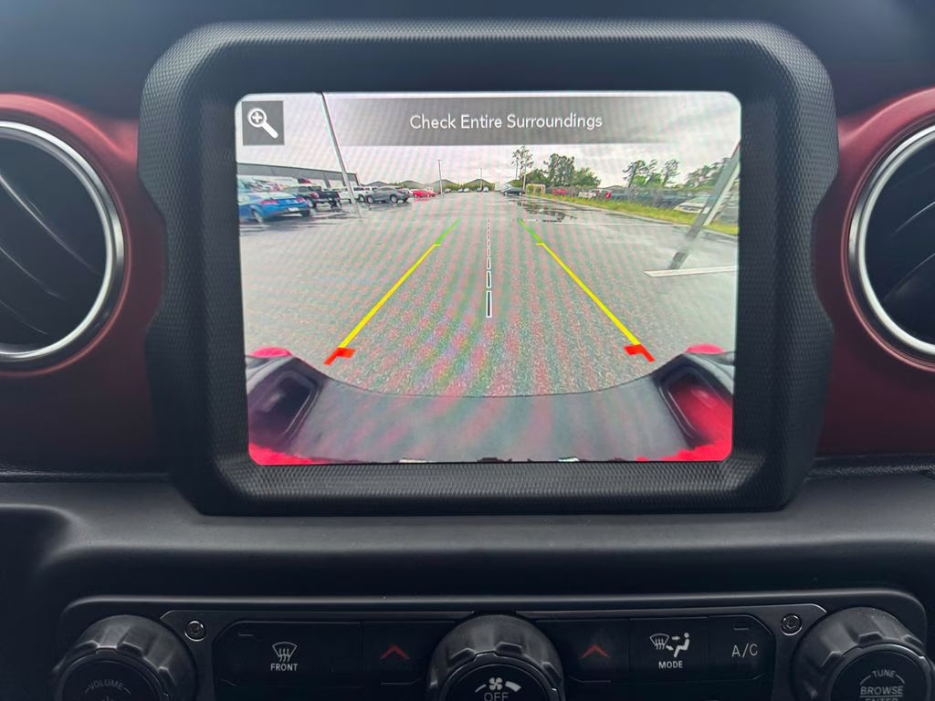 2022 Firecracker Red Clearcoat Jeep Gladiator Rubicon 4X4 Truck