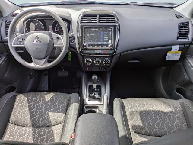 2026 White Diamond Mitsubishi Outlander Sport 2.0 ES 4X4 SUV