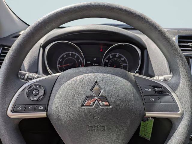 2026 White Diamond Mitsubishi Outlander Sport 2.0 ES 4X4 SUV