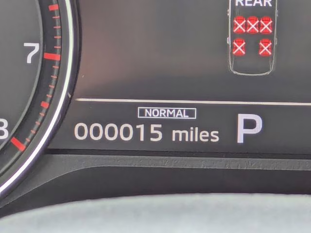 2026 White Diamond Mitsubishi Outlander SE FWD SUV