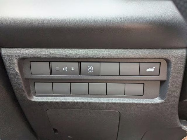 2026 White Diamond Mitsubishi Outlander SE FWD SUV