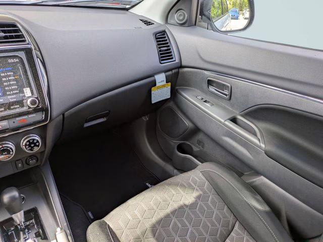 2026 White Diamond Mitsubishi Outlander Sport 2.0 ES 4X4 SUV