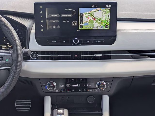 2025 Silver Mitsubishi Outlander Platinum Edition AWD SUV