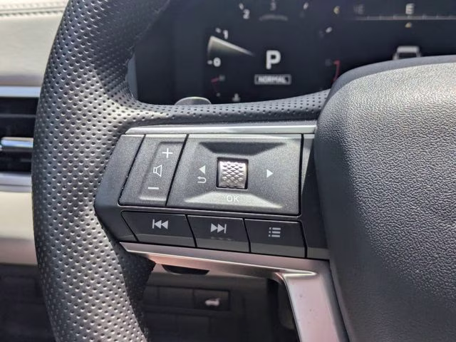 2025 Silver Mitsubishi Outlander Platinum Edition AWD SUV
