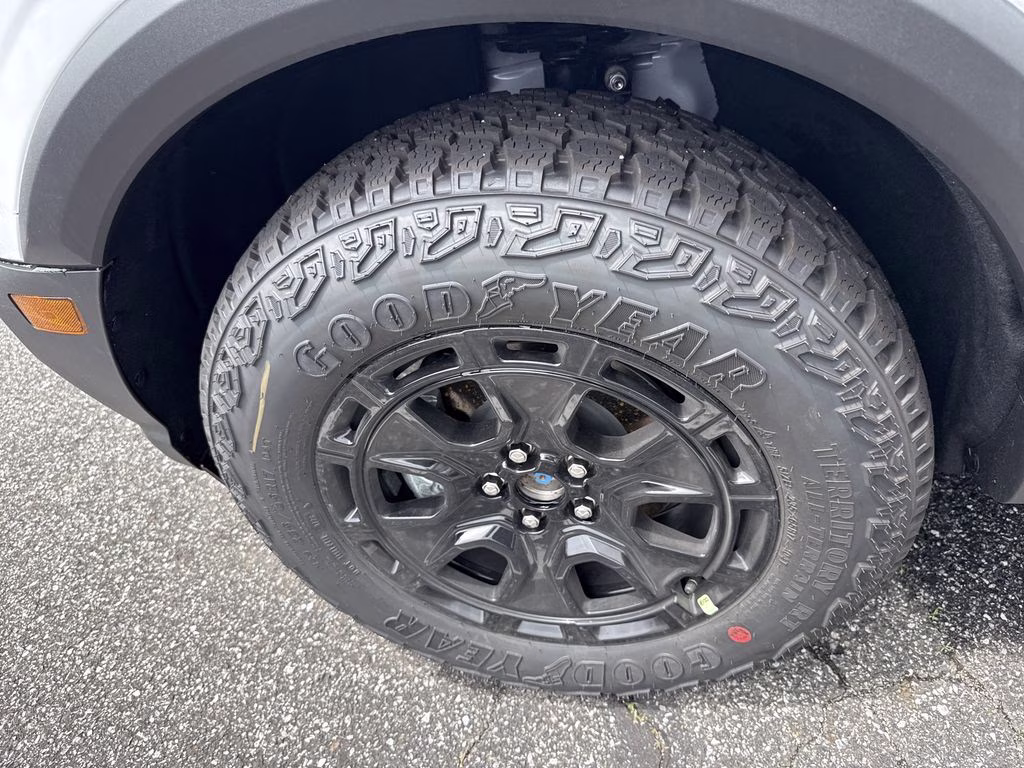 2026 Oxford White Ford Bronco Sport Outer Banks 4X4 SUV