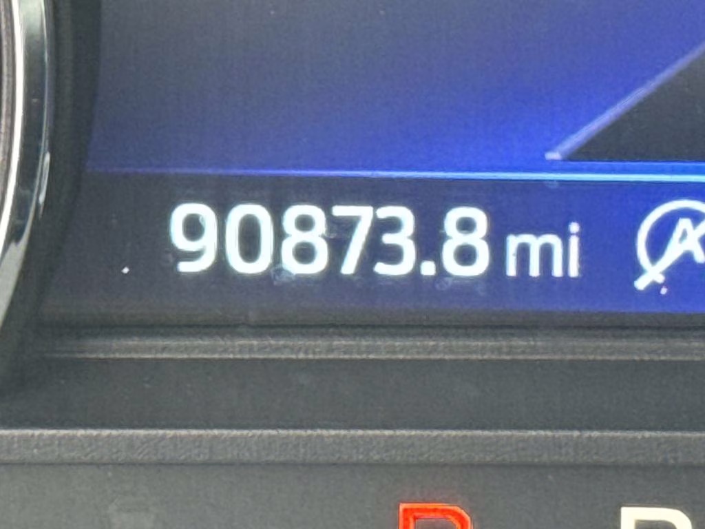 2020 Blue Metallic Ford Explorer XLT RWD SUV