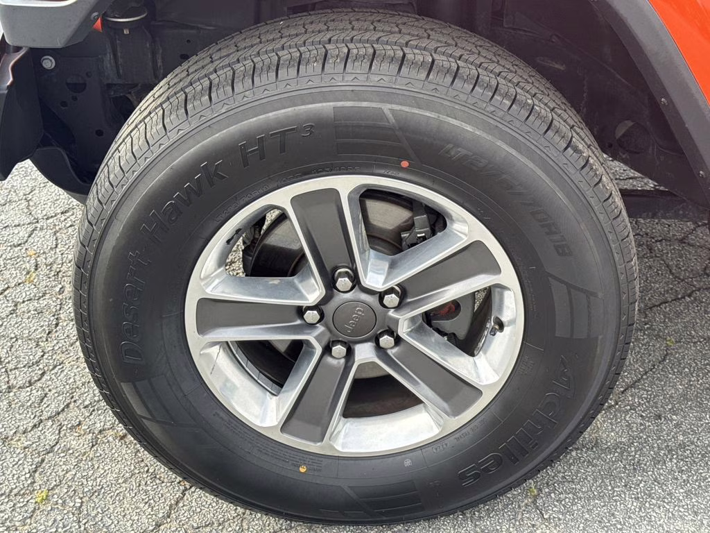 2019 Punkn Metallic Clearcoat Jeep Wrangler Unlimited Sahara 4X4 SUV