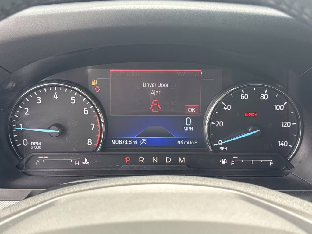 2020 Blue Metallic Ford Explorer XLT RWD SUV