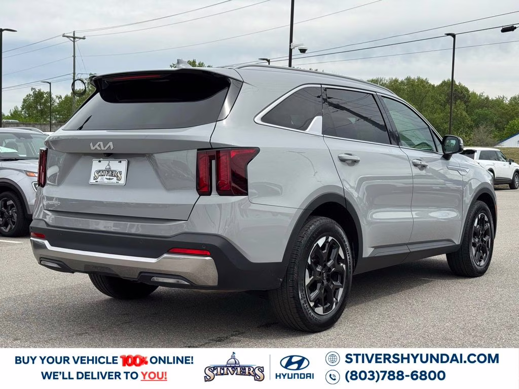 2025 Wolf Gray Kia Sorento S FWD SUV