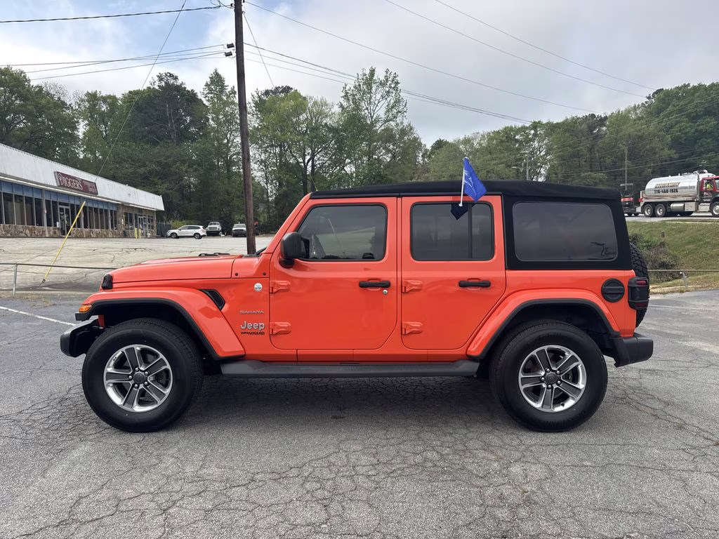 2019 Punkn Metallic Clearcoat Jeep Wrangler Unlimited Sahara 4X4 SUV