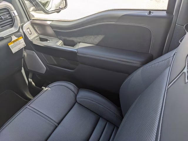 2026 Avalanche Ford F-150 Platinum RWD Truck