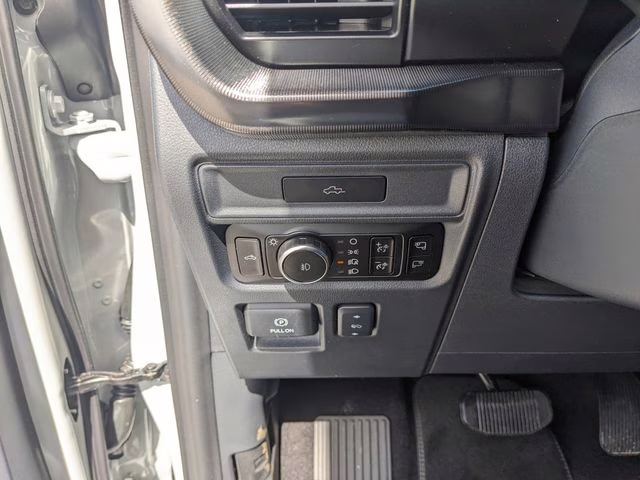 2026 Avalanche Ford F-150 Platinum RWD Truck