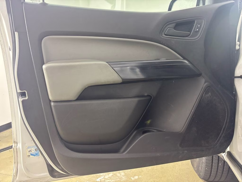 2018 Summit White Chevrolet Colorado Work Truck 4X4 Truck