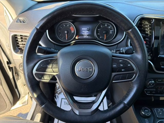 2019 Bright White Clearcoat Jeep Cherokee Limited 4X4 SUV