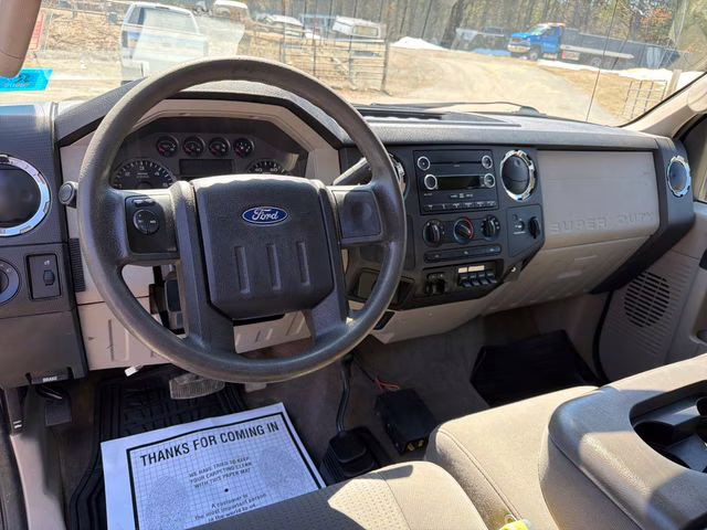 2009 Green Ford Super Duty F-350 DRW XL 4X4 Chassis