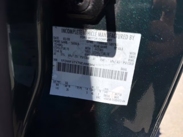 2009 Green Ford Super Duty F-350 DRW XL 4X4 Chassis