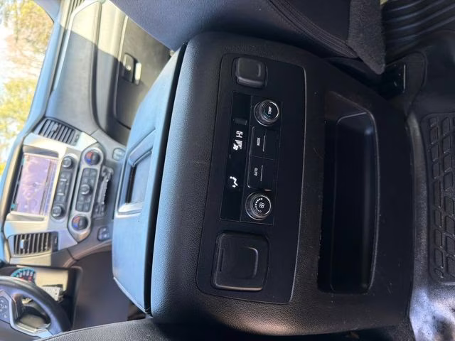 2017 Tungsten Metallic Chevrolet Suburban LT 4X4 SUV